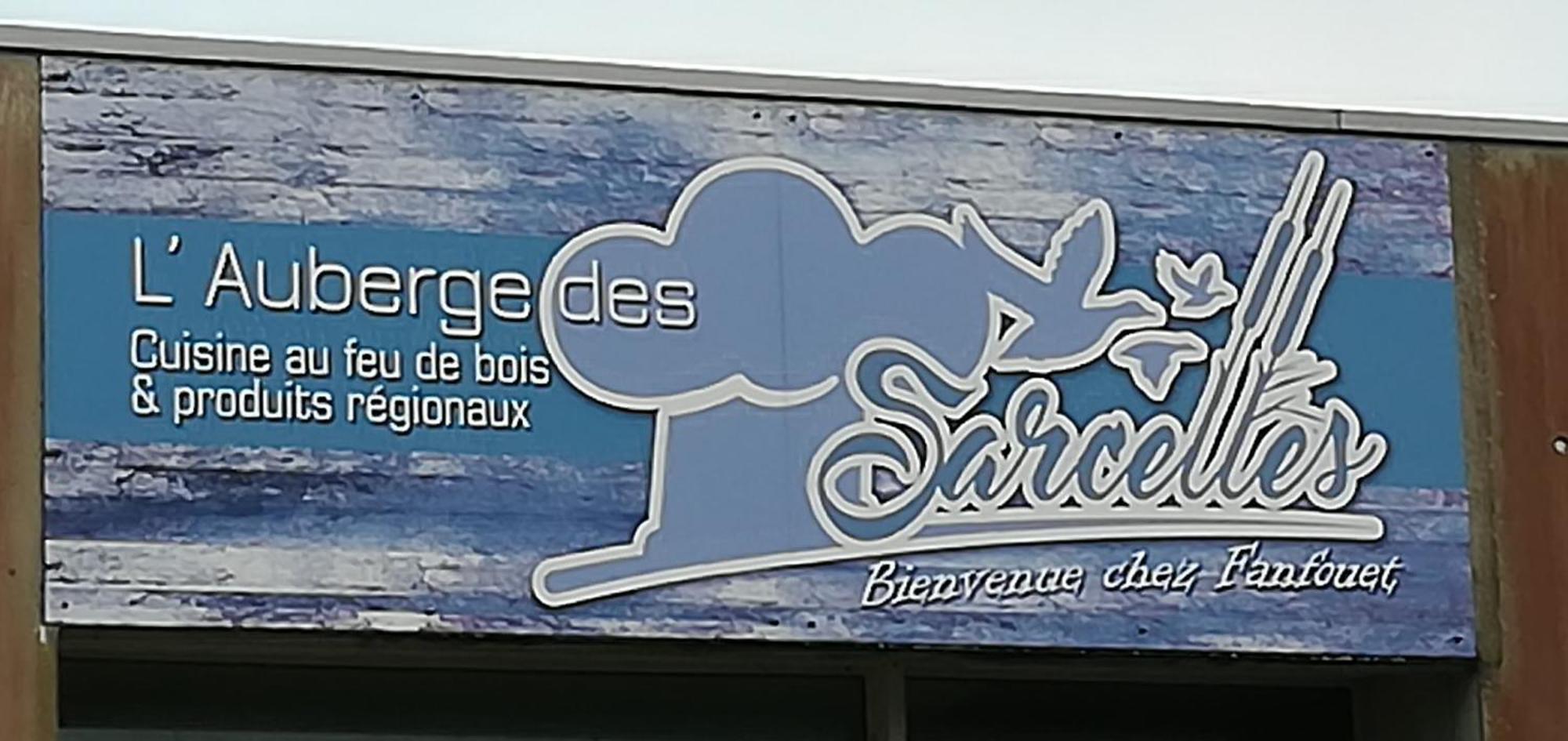 Gite De L'Etang Des Sarcelles Saint-Martin-d'Aubigny Exterior foto